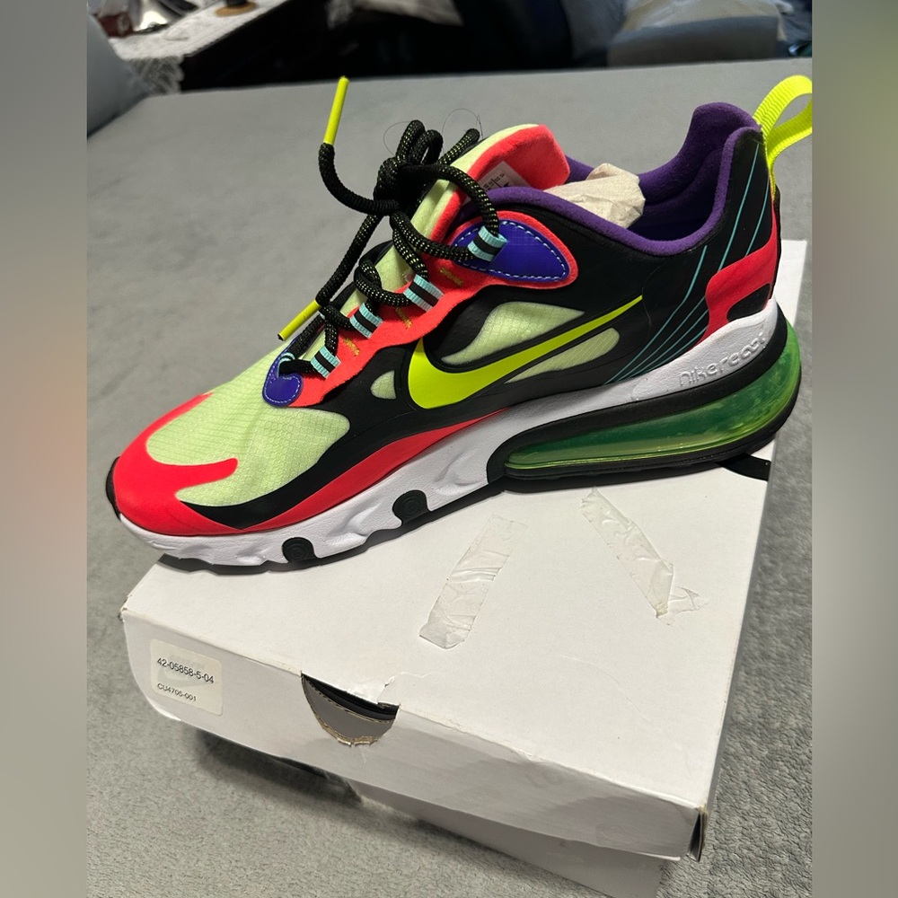 Nike Air Max 270 REACT